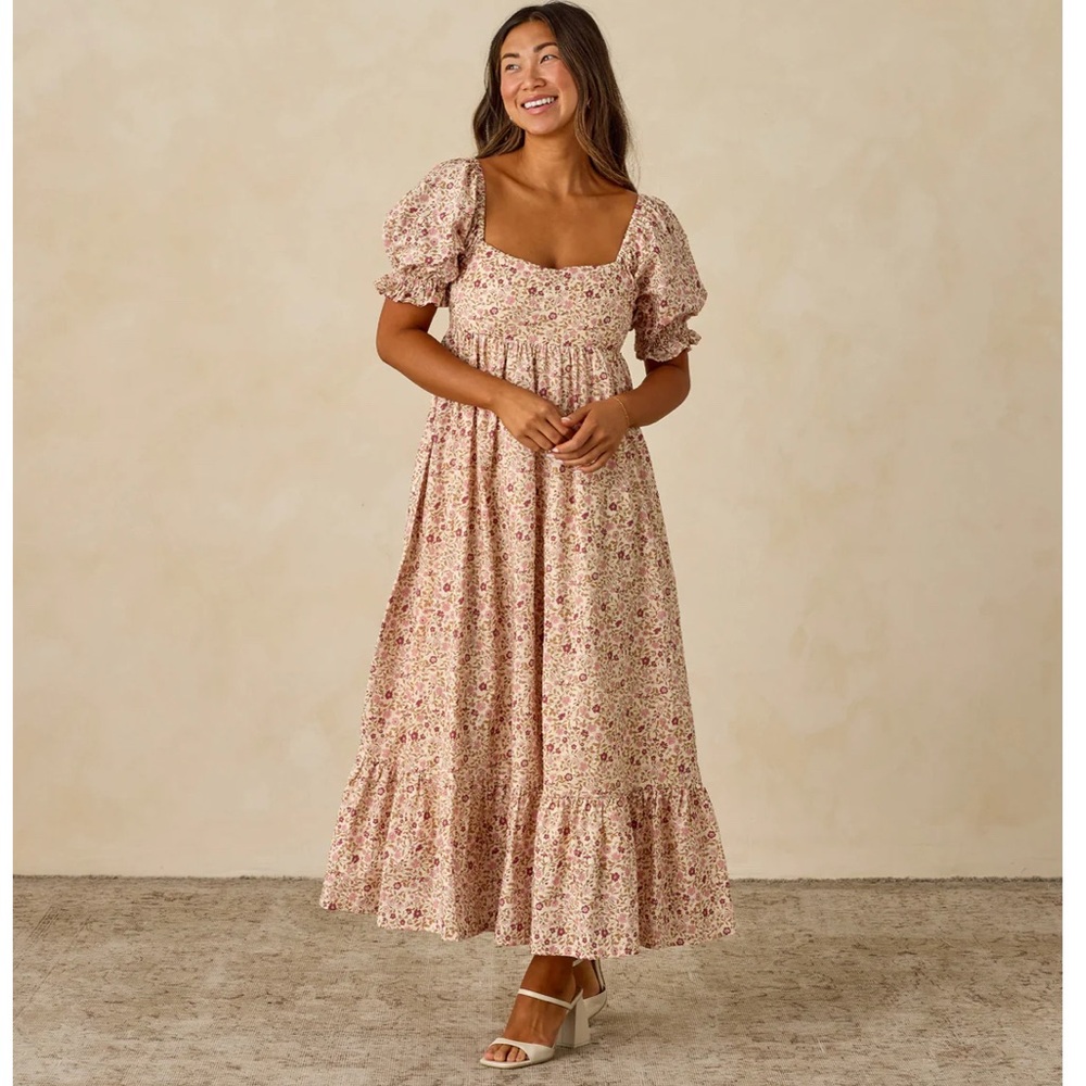 Elegant Floral Puff Sleeve Maxi Dress - Picture 2 of 4